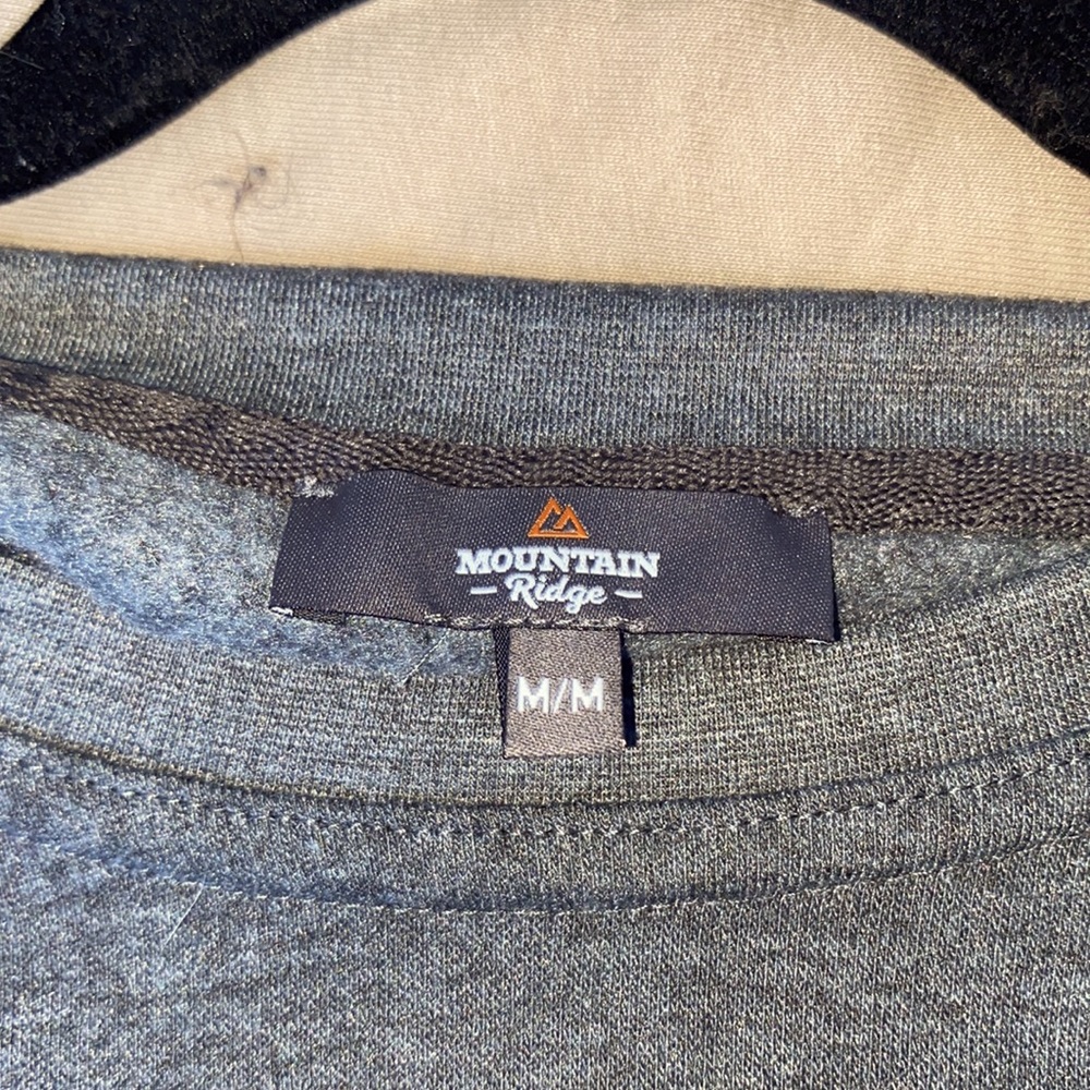 Grey sweater - Picture 2 of 2